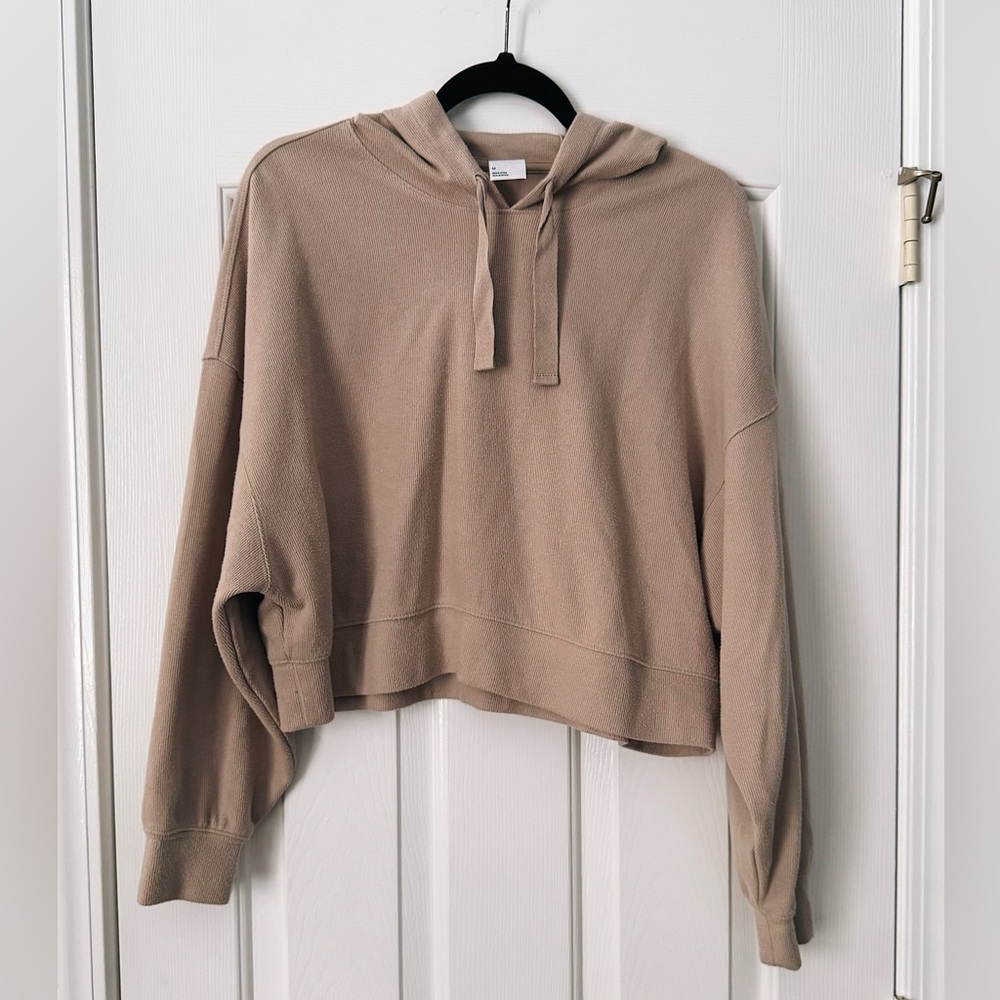 All in Motion | Tan Cropped Hoodie